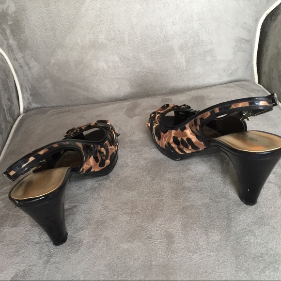 Anne Klein 2 slide heels - Picture 3 of 4